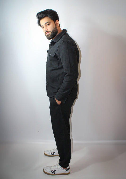 Montx Essential Black Joggers – Everyday Comfort, Timeless Style