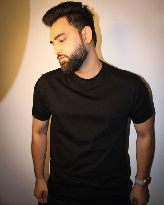 Men's Half Sleeve Round Neck T-Shirt Regular Fit - Black Color