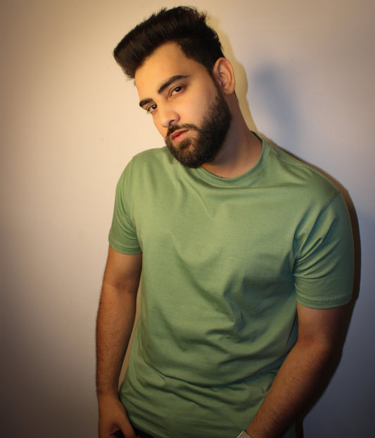 Men's Half Sleeve Round Neck T-Shirt Regular Fit - Green Color