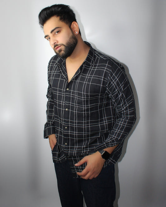 Montx Men's Pure Cotton Shirt – Black with Line Pattern