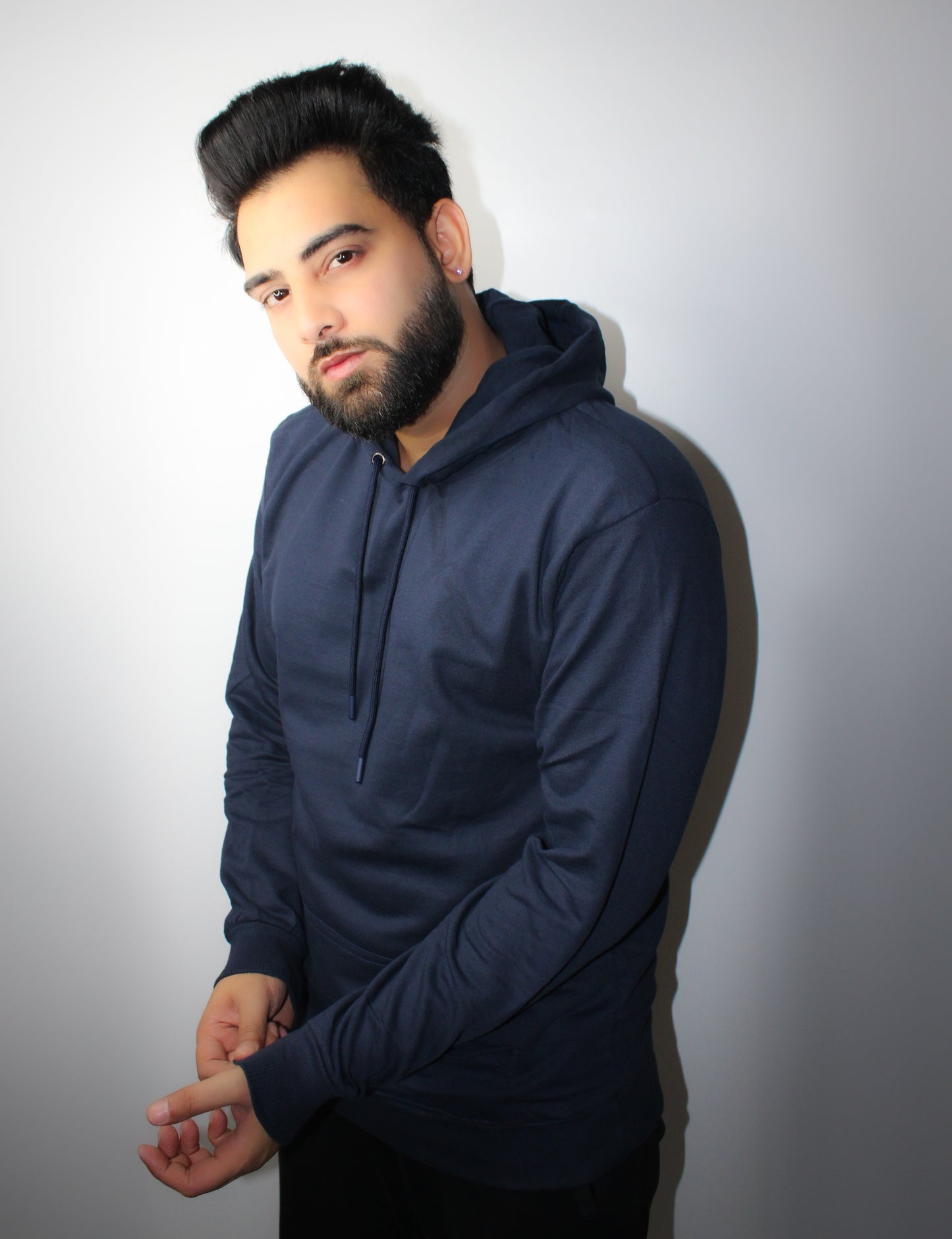 Montx Lightweight Basic Hoodie – Navy Blue