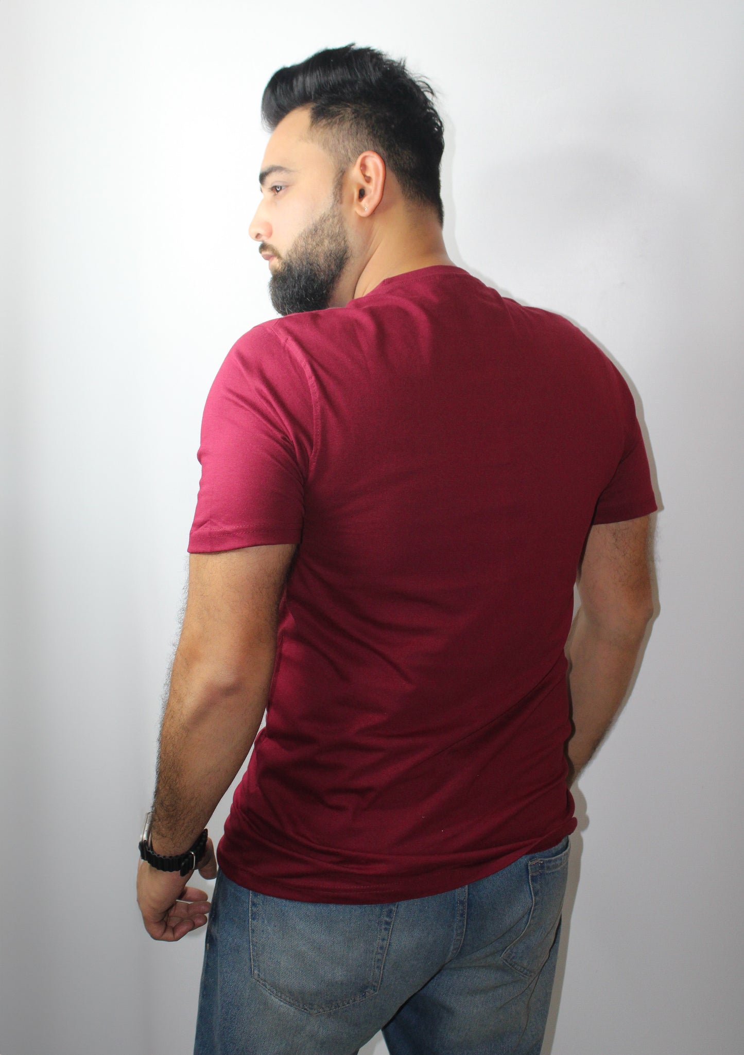 Men's Half Sleeve Round Neck Regular Fit T-Shirt – Wine Color - Montx The Clothing Brand