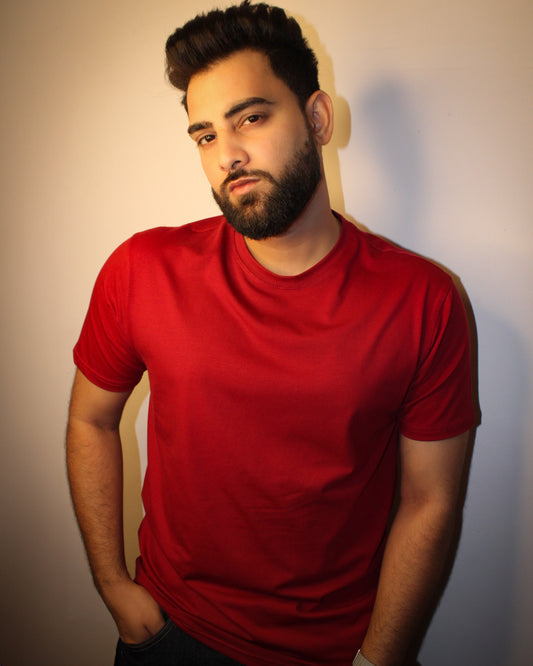Men's Half Sleeve Round Neck T-Shirt Regular Fit - Maroon Color