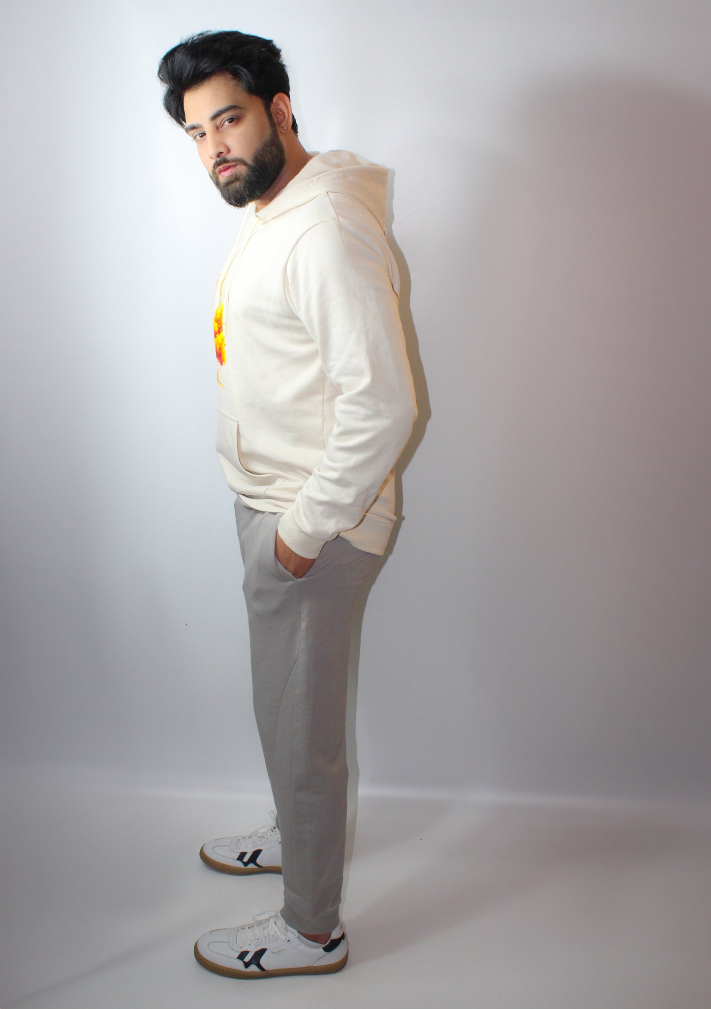 Montx Classic Grey Joggers – Comfort Meets Street Style
