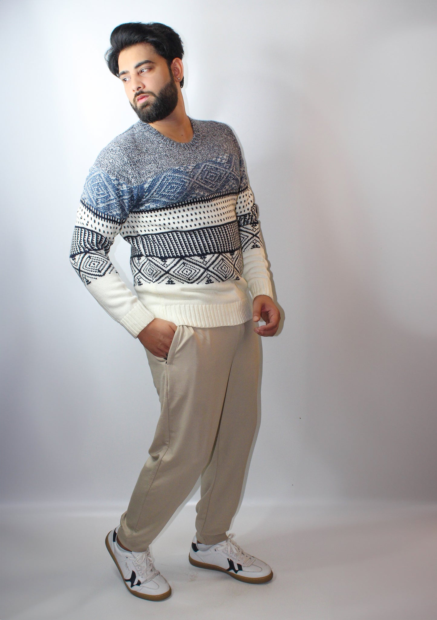 Montx Navy & Off-White Patterned Sweater – Winter Comfort in Style