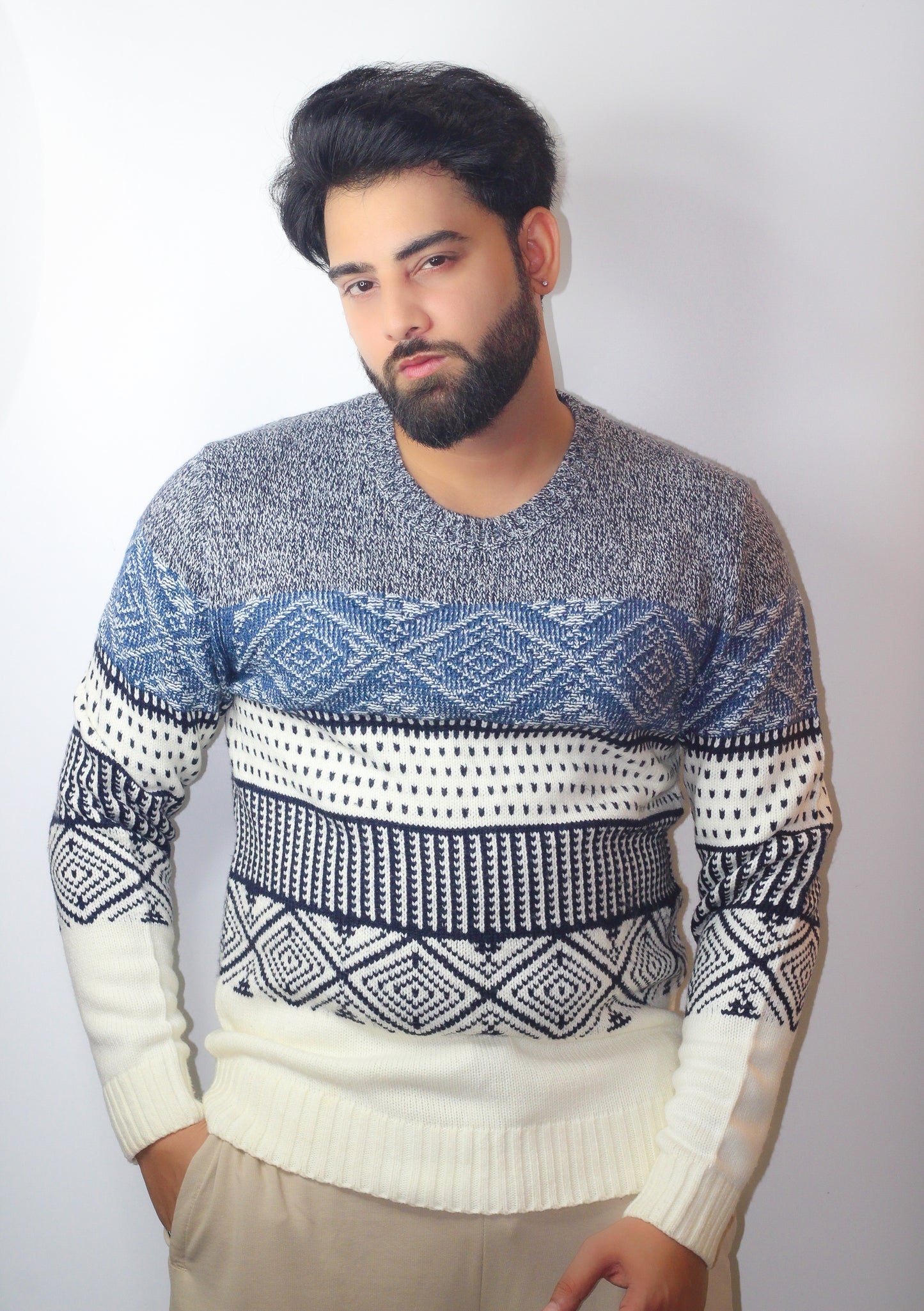 Montx Navy & Off-White Patterned Sweater – Winter Comfort in Style